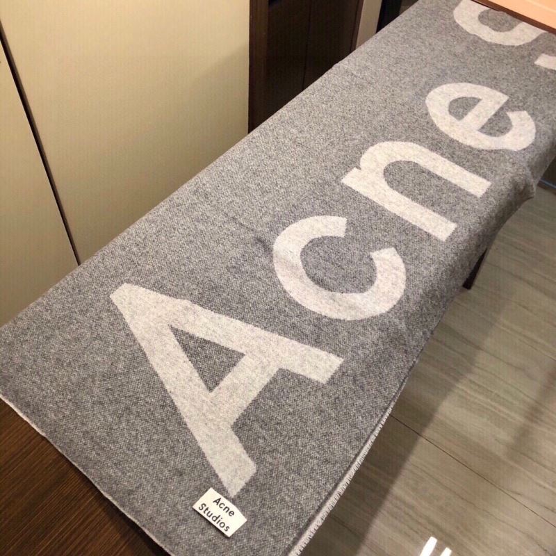 Acne Scarf